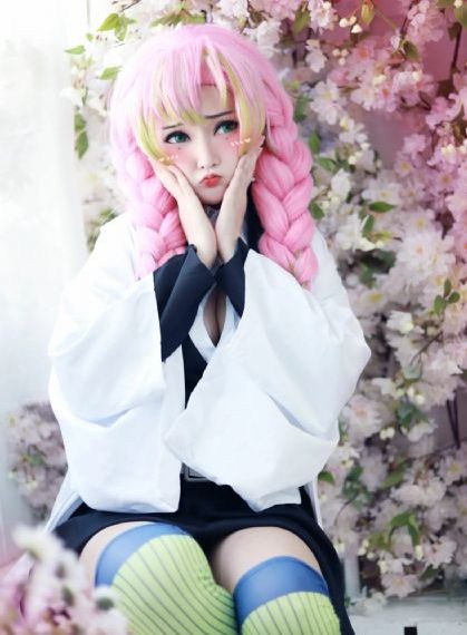 动漫美女动漫在线看